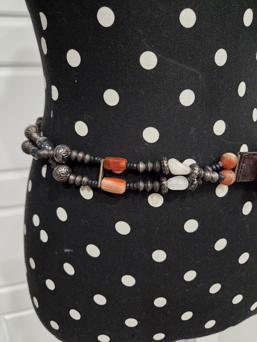 Liz Claiborne Beaded Multi-Strand Belt in Orange and White Accents Size Large